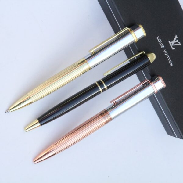 اقلام ماركات عالمية