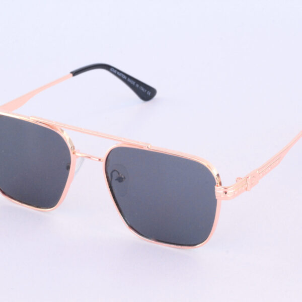 نظارة LOUIS VUITTON