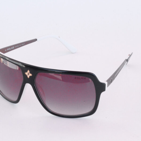 نظارة POLICE